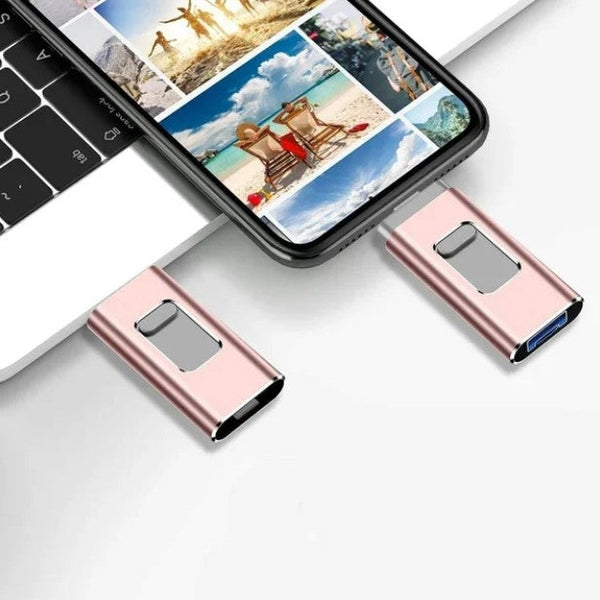 SnapSync™ 4-in-1 Flash Drive
