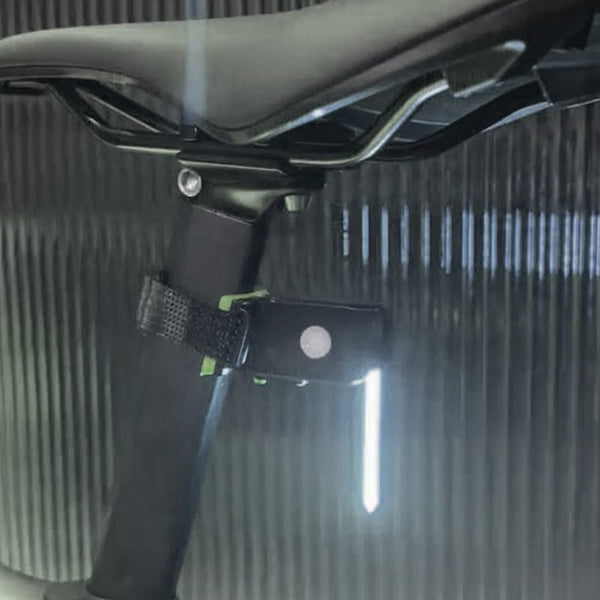 (1+1 free) LED bicycle rear light – stay safe and visible on the road!